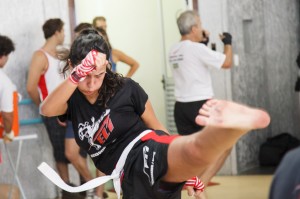 COMECE O ANO BEM, COMECE PRATICANDO KICKBOXING!